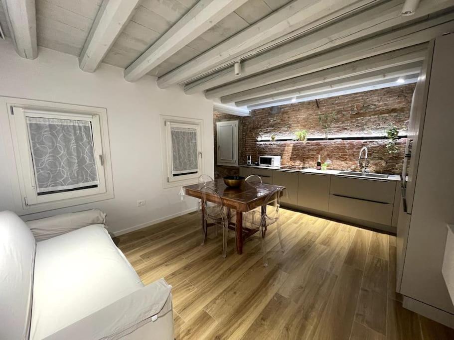 Antico Rudere Luxury Apartment 基奥贾 外观 照片